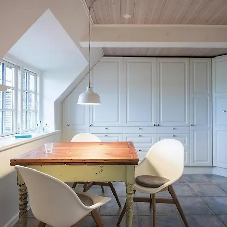 Holiday Home, Hojer Hojer